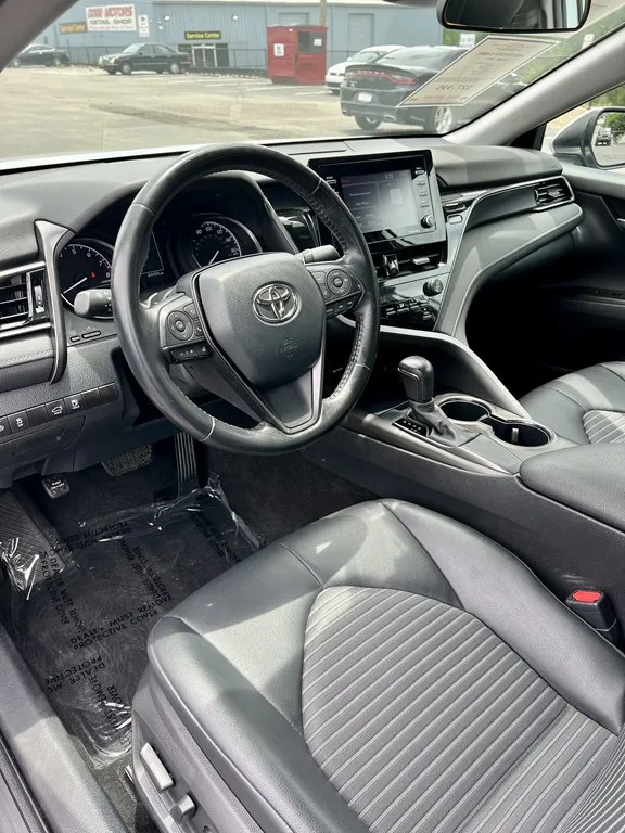 2021 TOYOTA CAMRY SE