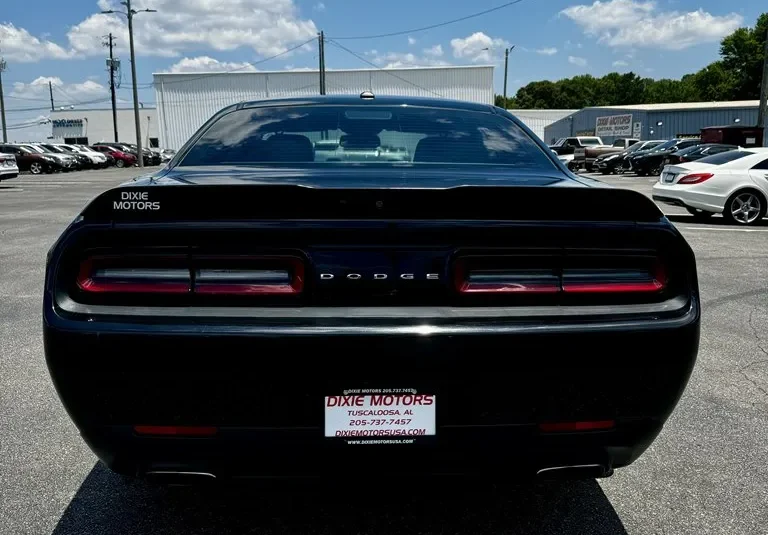 2018 DODGE CHALLENGER SXT