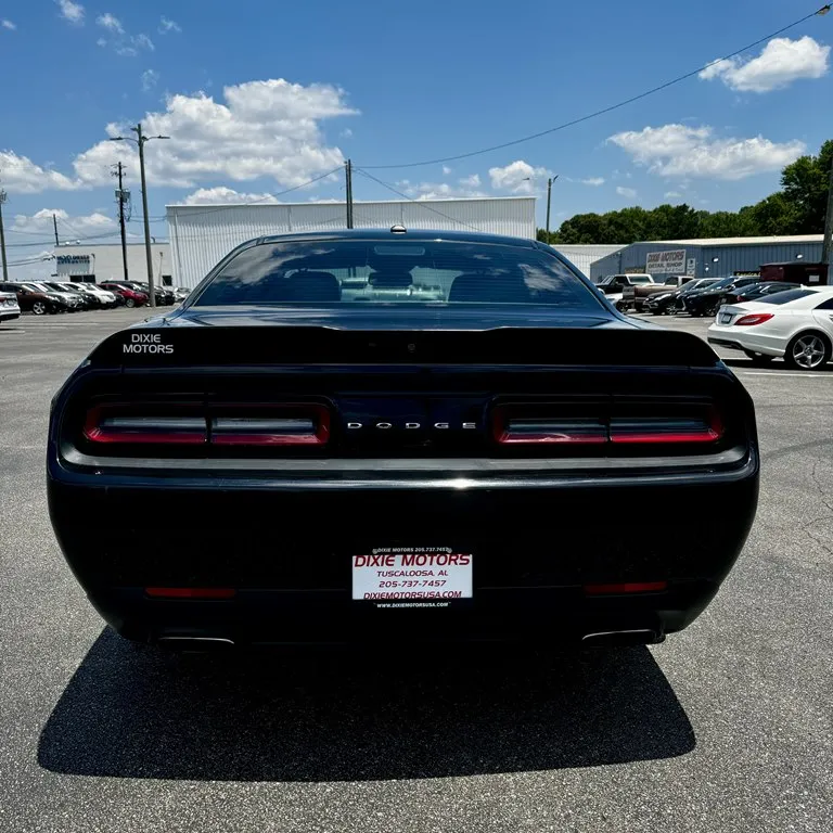 2018 DODGE CHALLENGER SXT