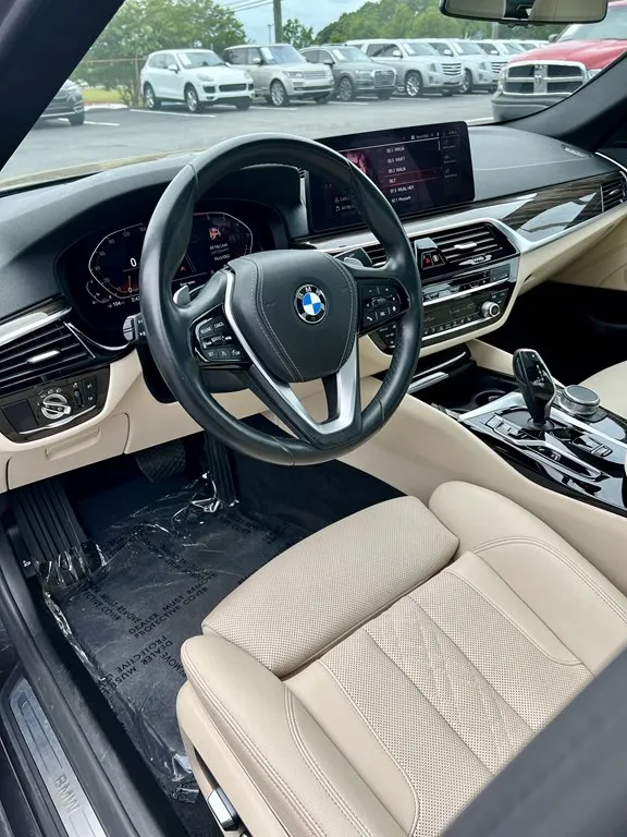 2021 BMW 530 I