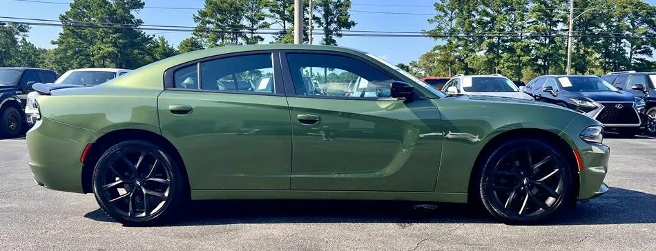2020 DODGE CHARGER SXT