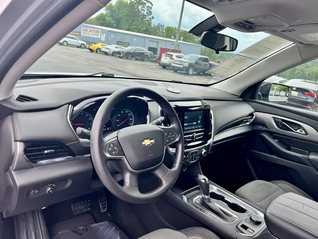2018 CHEVROLET TRAVERSE LS