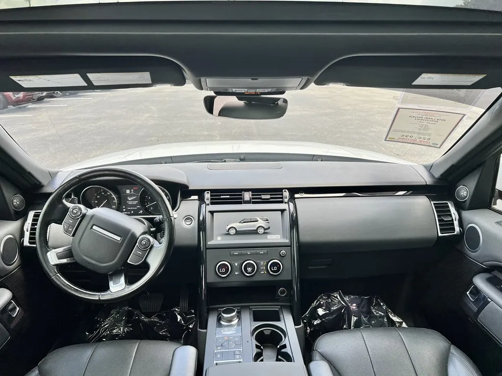 2018 LAND ROVER DISCOVERY SE