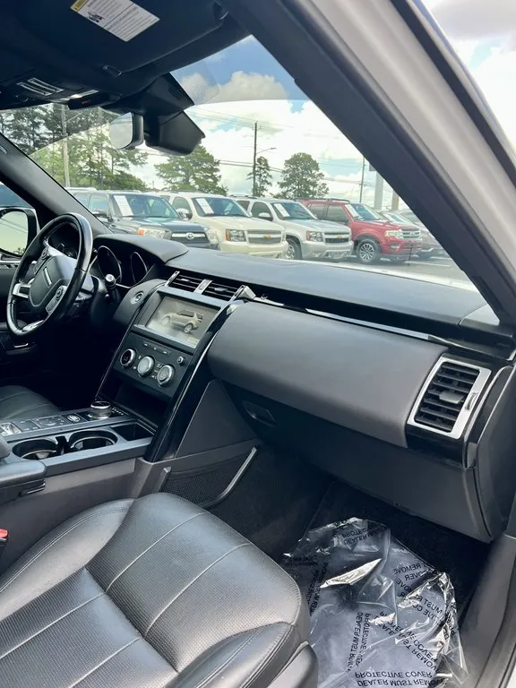 2018 LAND ROVER DISCOVERY SE