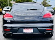 2015 PORSCHE PANAMERA 4