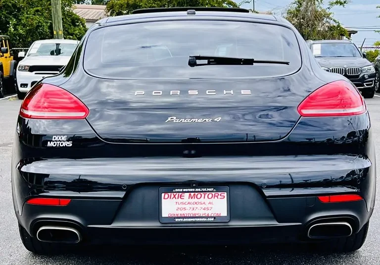 2015 PORSCHE PANAMERA 4