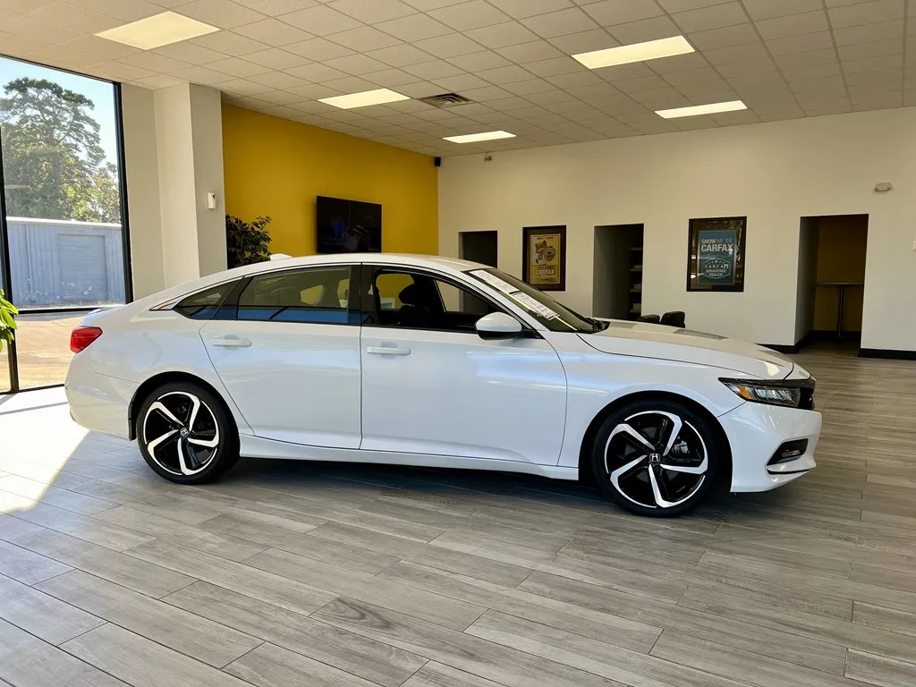 2018 HONDA ACCORD SPORT