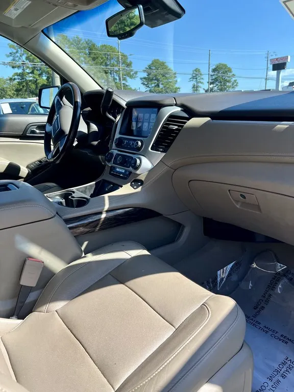 2019 GMC YUKON SLT
