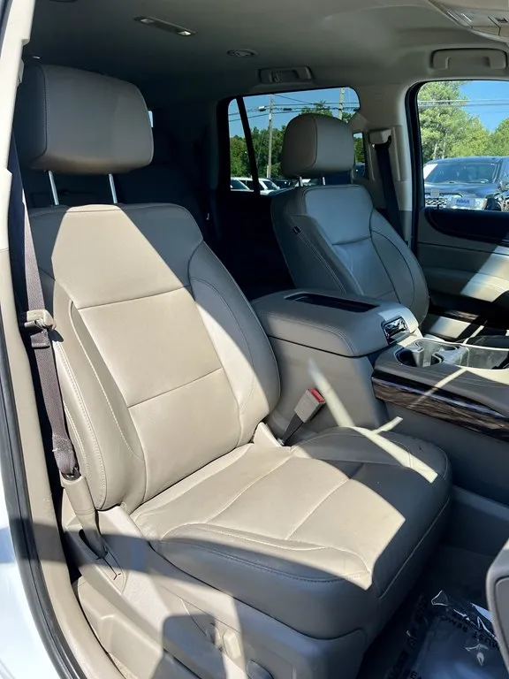 2019 GMC YUKON SLT