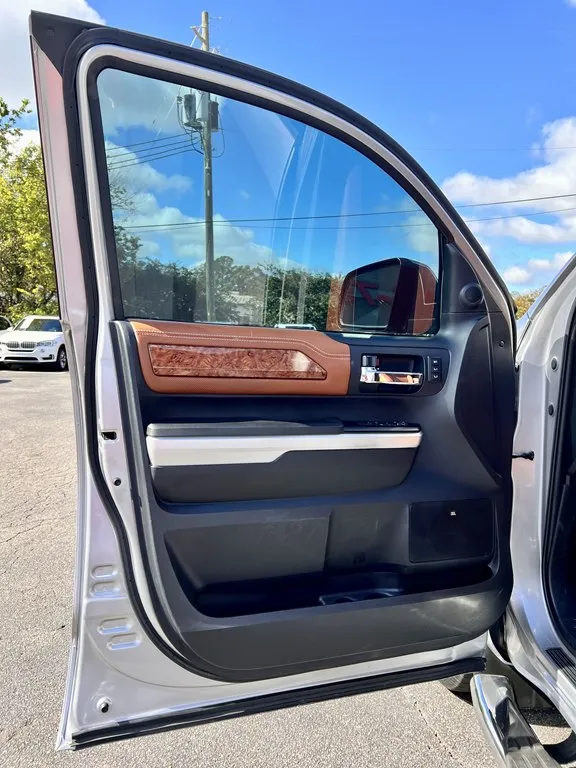 2015 TOYOTA TUNDRA CREWMAX 1794
