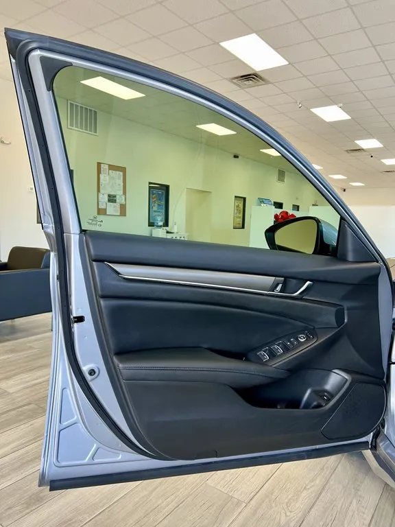 2020 HONDA ACCORD LX