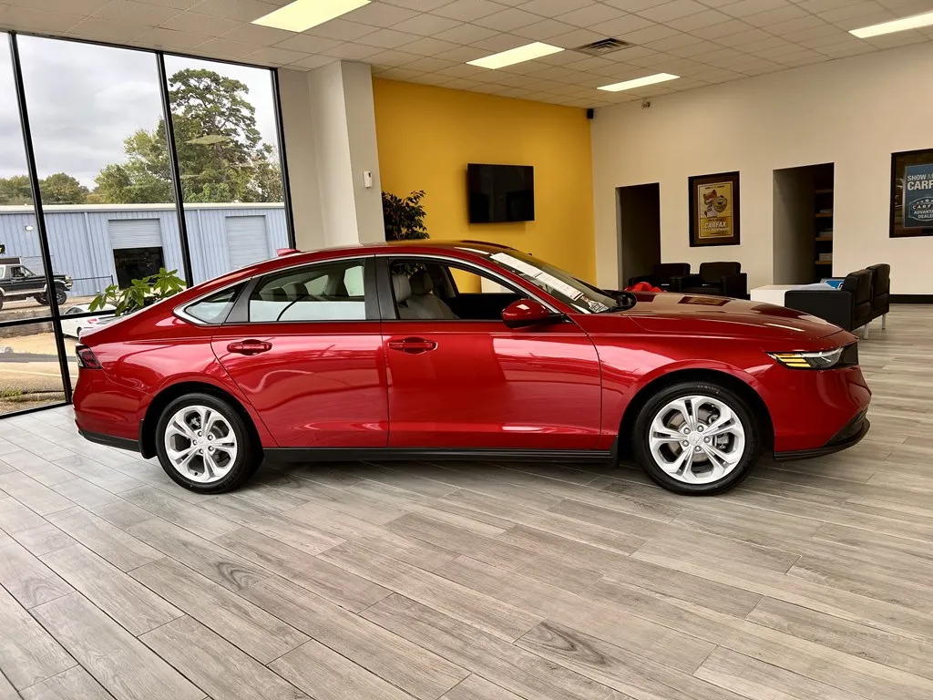 2024 HONDA ACCORD LX
