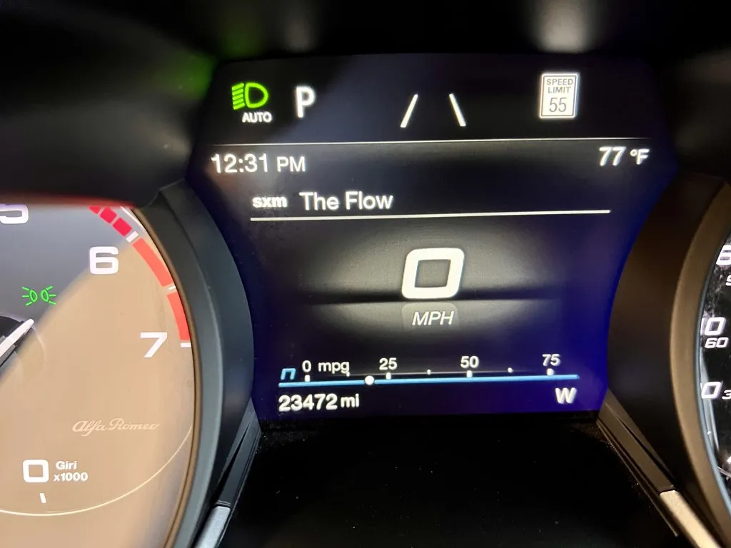 2022 ALFA ROMEO STELVIO TI