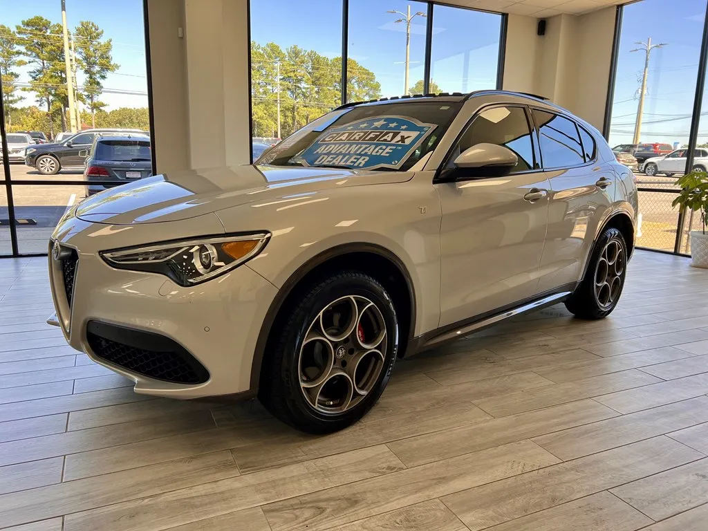 2022 ALFA ROMEO STELVIO TI