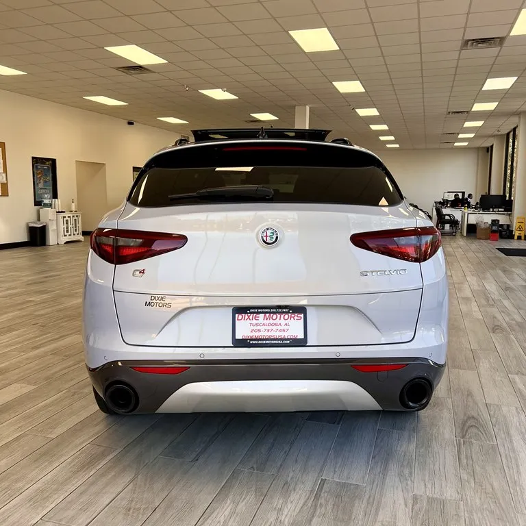 2022 ALFA ROMEO STELVIO TI