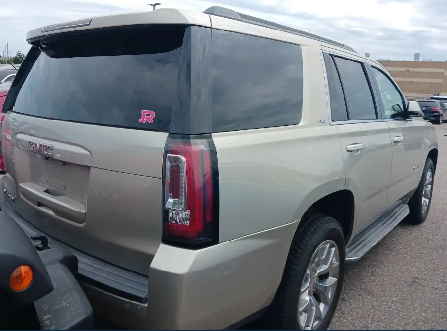 2015 GMC YUKON SLT