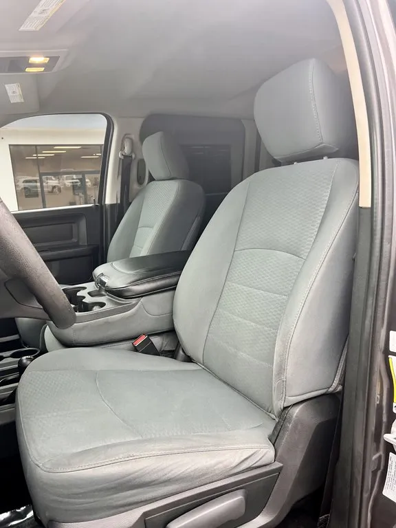 2016 RAM 2500 ST