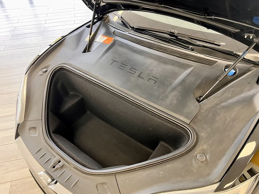 2016 TESLA MODEL S